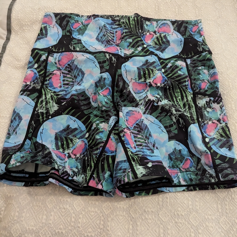 Medium Miami skull CVG leggings